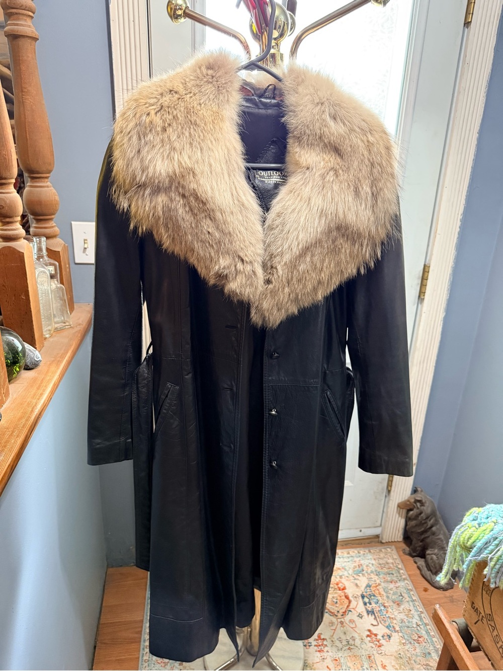 Vintage 70s Outlook Fahions Leather Trench Coat With Real Fox Fur Collar